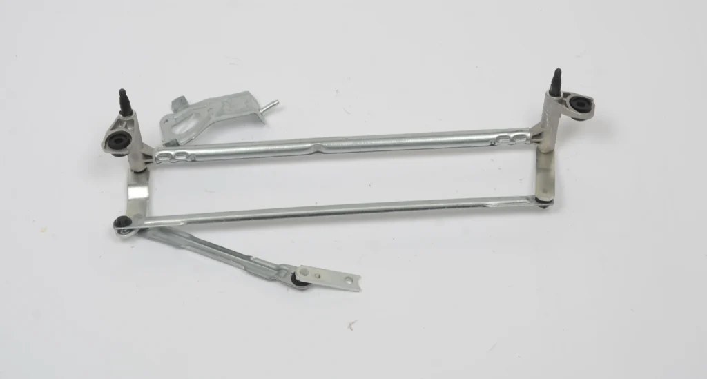 cost to replace a windshield wiper linkage in china